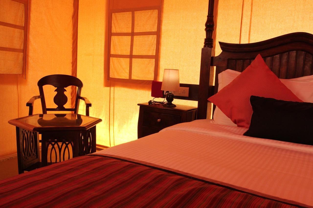 Serena Beach Resort Māndvi Eksteriør billede