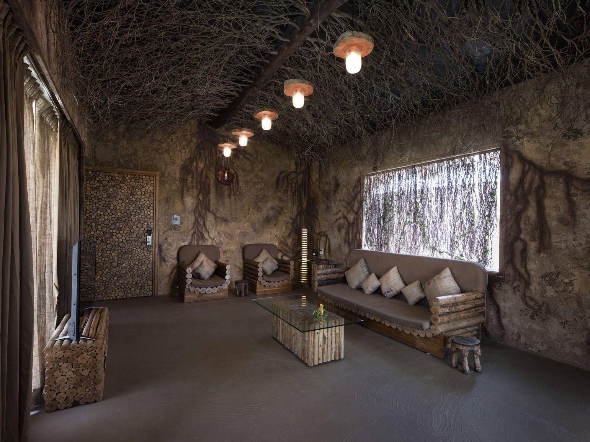 Serena Beach Resort Māndvi Eksteriør billede